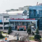 Land  a dziennikarstwo