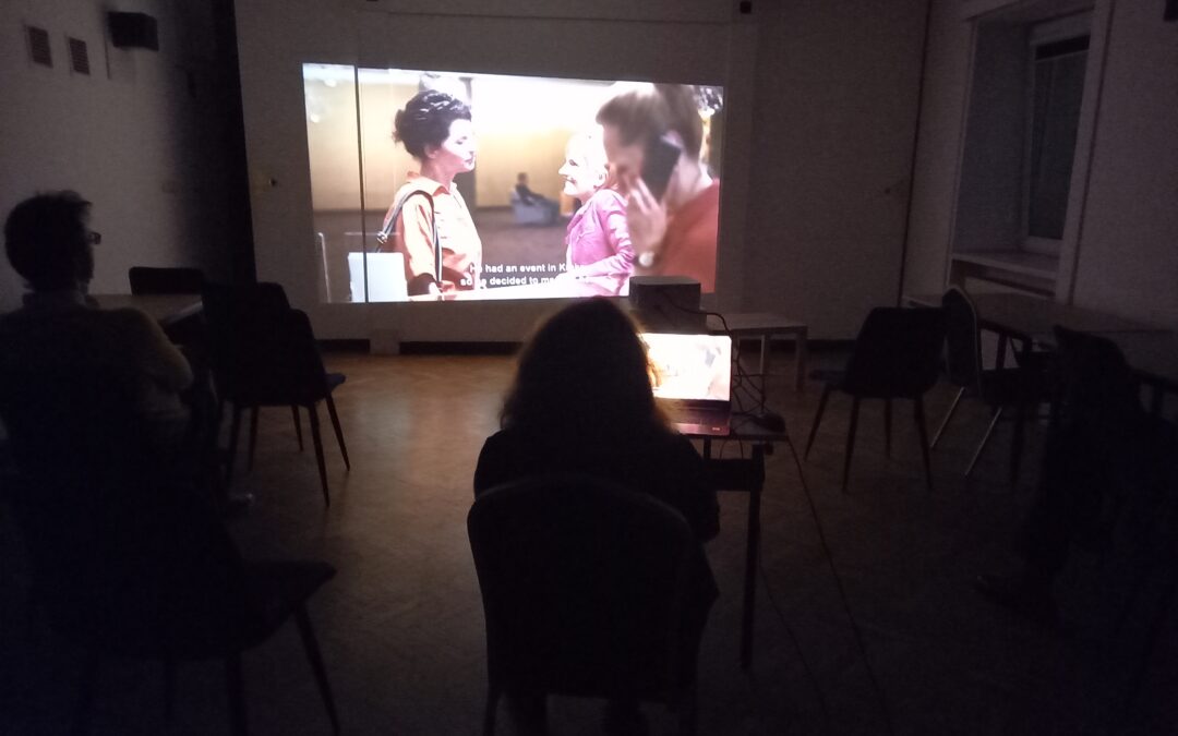 Spojrzenie pod powierzchnię