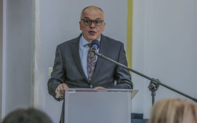 Dziennikarze o historii i przyszłości