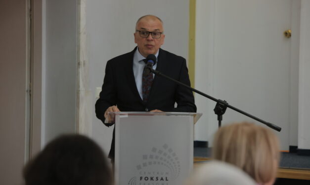Dziennikarze o historii i przyszłości