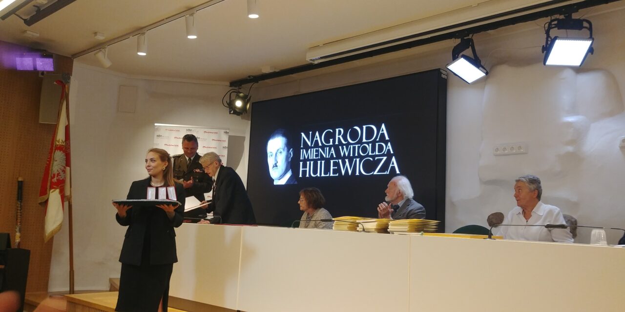 Wręczono Nagrody Hulewicza
