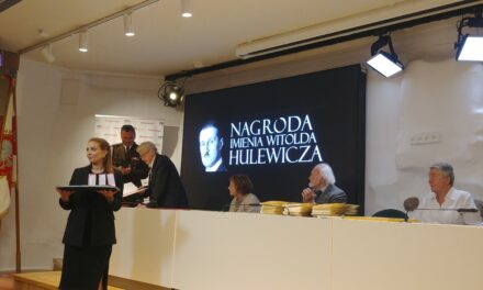 Wręczono Nagrody Hulewicza